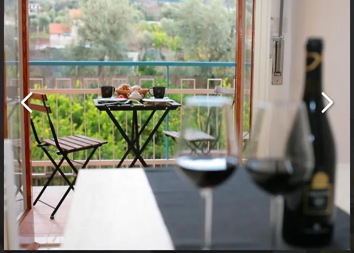 La Maison De Lucie Apartment *